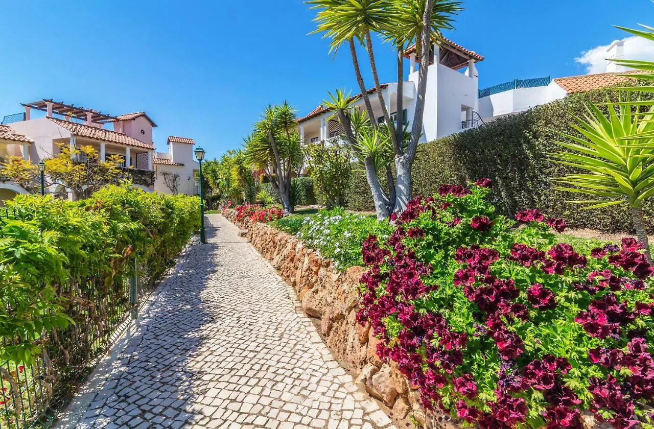 Old Village Vilamoura 0*,  Portugal