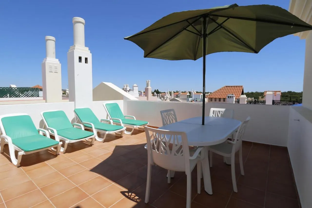 Old Village Vilamoura 0*,
